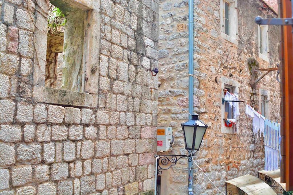 Apartment Amigo 2 Old Town Kotor Exterior foto